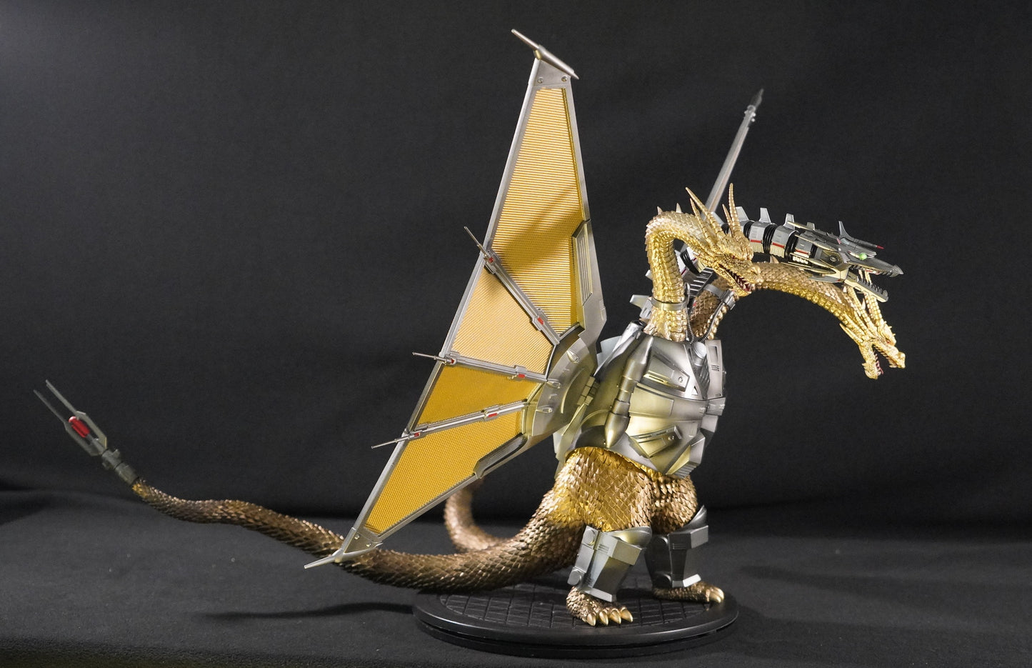 Mecha-King Ghidorah 1991 Godzilla vs. King Ghidorah Ichibansho Statue