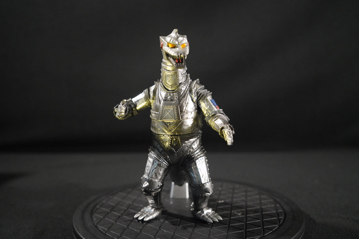 Mechagodzilla 1975 Terror of Mechagodzilla Monster Stampede Ichibansho Statue
