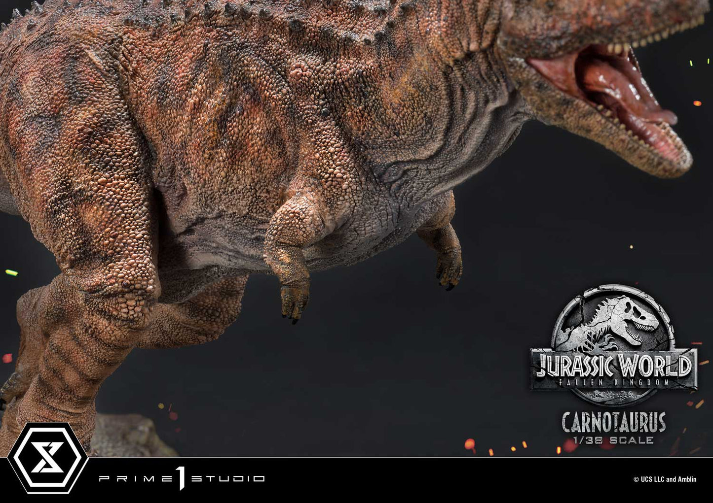 Jurassic World: Forgotten Kingdom Carnotaurus Statue