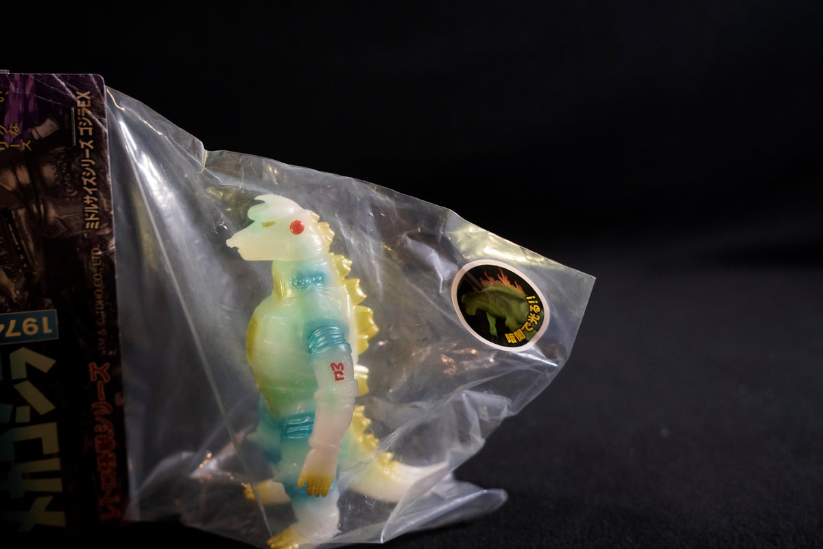CCP Sofubi Middle-Size Series [Vol. 14] Mechagodzilla (1974) Luminous Green Ver.