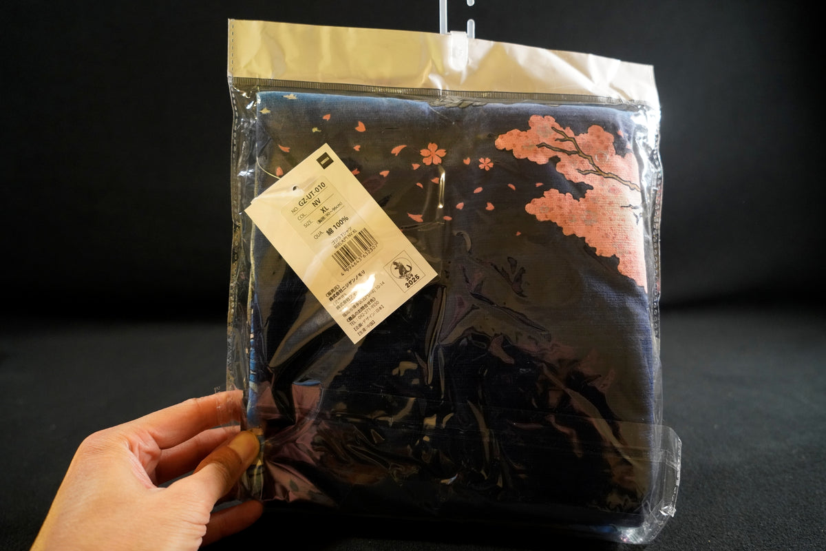 Shin Godzilla (2016) T-shirt XL -Japan Exclusive Awaji Island Nijien No Mori